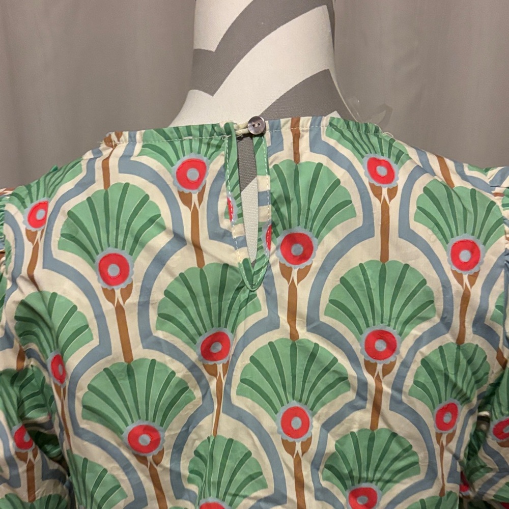 Entro Green and Pink Fan Pattern Blouse - Picture 7 of 11